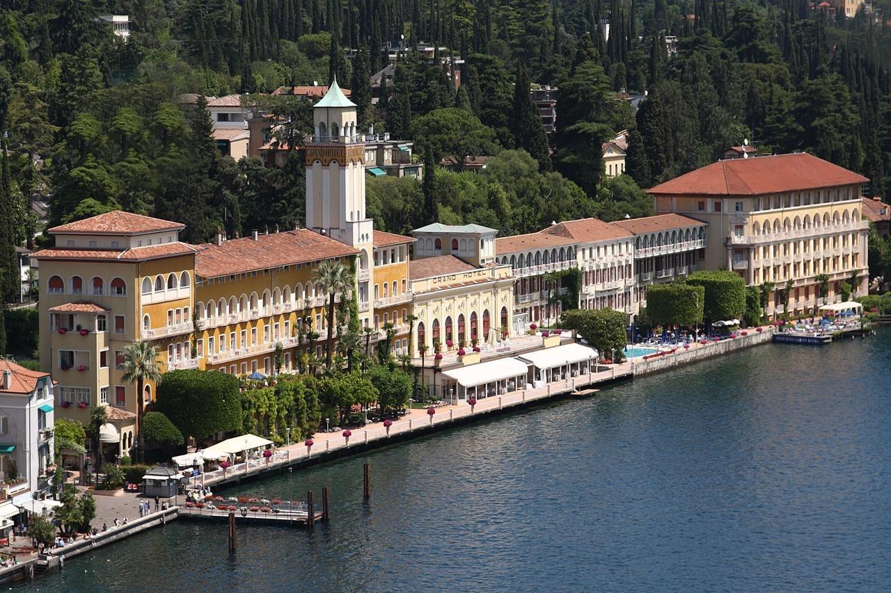 Grand Hotel Gardone Gardone Riviera Exteriör bild